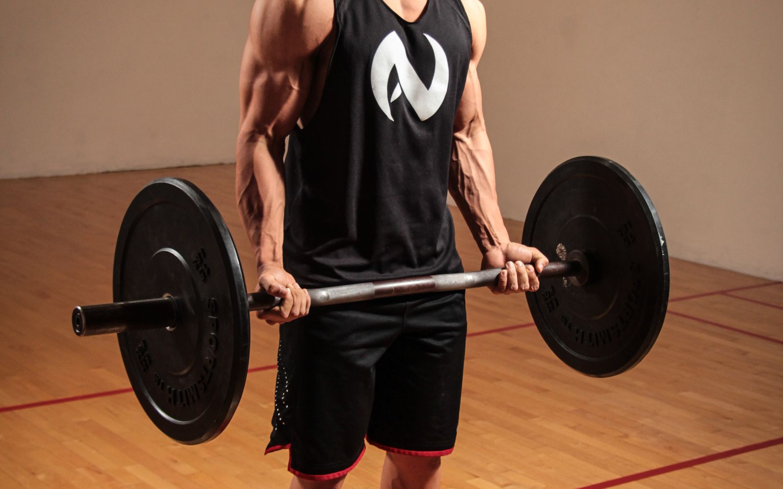 Training session demonstrating progressive loading principles